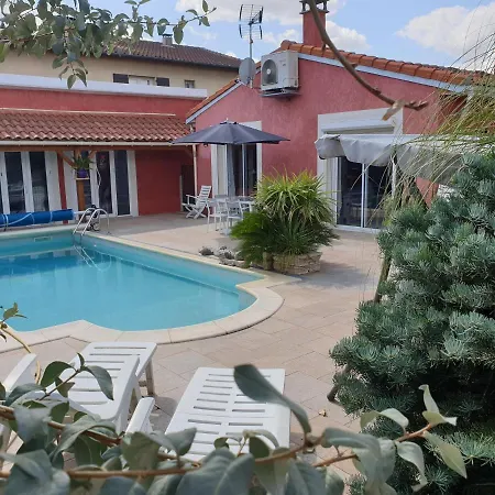 Redhouse Zen Pansiyon